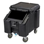 Тележка для льда Cambro Ics100L-110 с крышкой (570х770х730мм) – купить в RuOborudovanie.ru с доставкой до двери Купить тележка для льда cambro ics100l-110 с крышкой (570х770х730мм) – цена от завода, доставка до двери | RuOborudovanie.ru