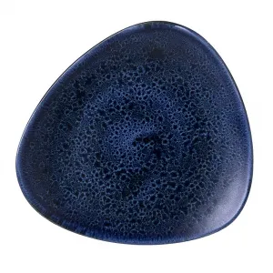 Тарелка мелкая треугольная 22,9СМ, без борта, Stonecast Plume, цвет Ultramarine Plultr91 – купить по цене завода