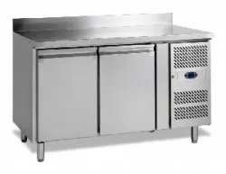 Стол холодильный Tefcold Sk6210/+Sp борт – купить в RuOborudovanie.ru с доставкой до двери Купить стол холодильный tefcold sk6210/+sp борт – цена от завода, доставка до двери | RuOborudovanie.ru