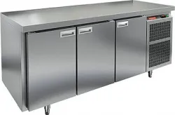 Купить стол охлаждаемый hicold sn 111/tn o (-2+10),островн.,3 двери, 1835х600х85 – цена от завода, доставка до двери | RuOborudovanie.ru