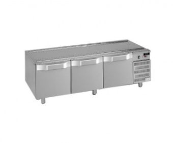 Стол холодильный Apach Chef Line Glpbr167D серии 700 – купить по цене завода