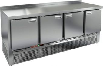 Стол охлаждаемый Hicold GNE 1111/TN с нижним расположением агрегата – купить по цене завода