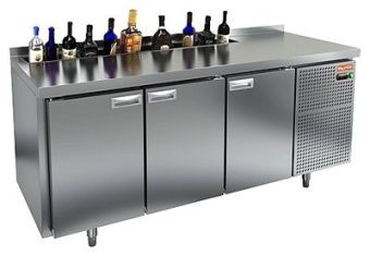 Стол охлаждаемый Hicold SN 111 HT V (+2+10), 3 распаш.двери, с ванной для льда под бутылки – купить по цене завода