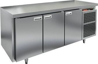 Стол охлаждаемый Hicold SN 111/TN O (-2+10),островн.,3 двери, 1835х600х85 – купить по цене завода